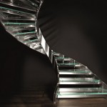 Лестницы с тетивой из стали