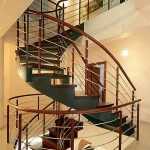 Классическая металлическая лестница